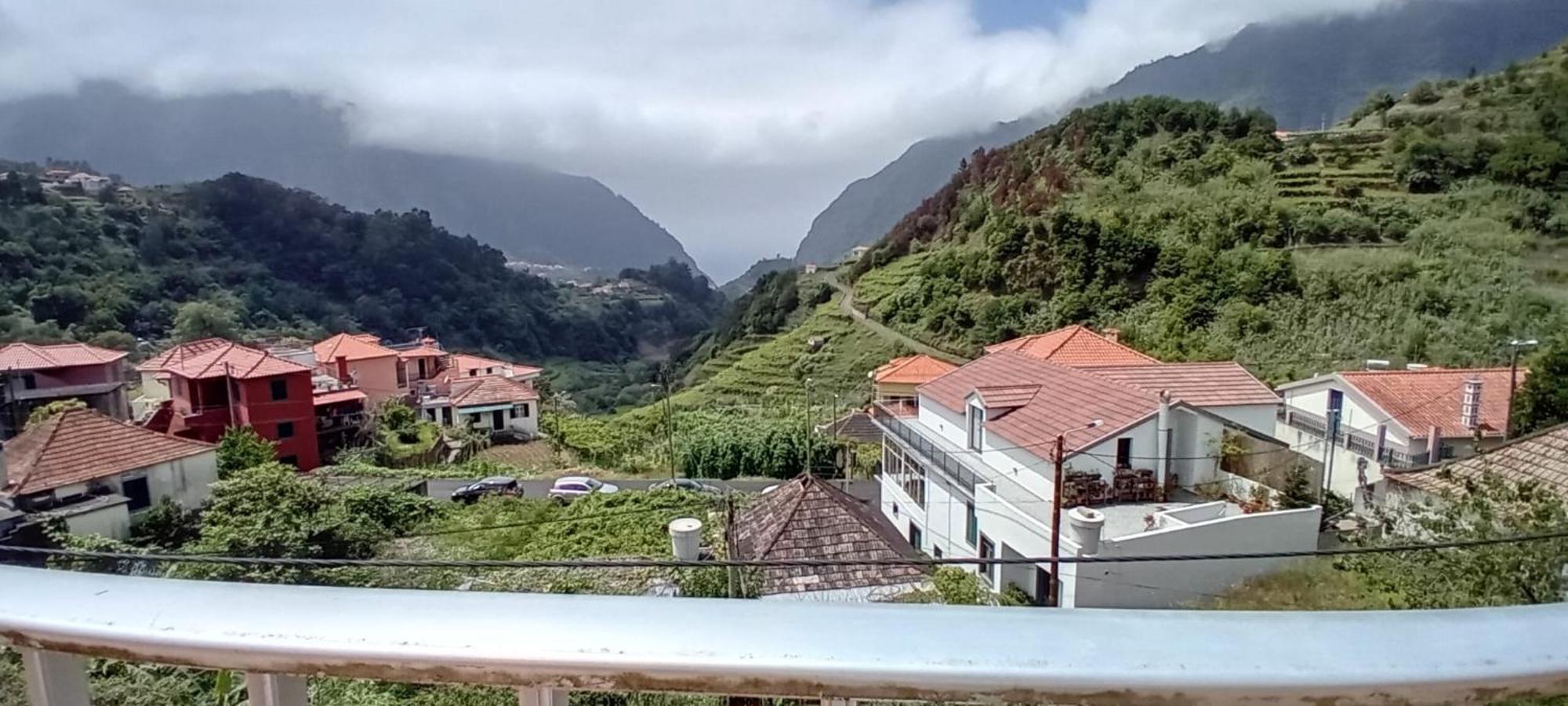 Vitorio'S Guesthouse São Vicente Eksteriør billede
